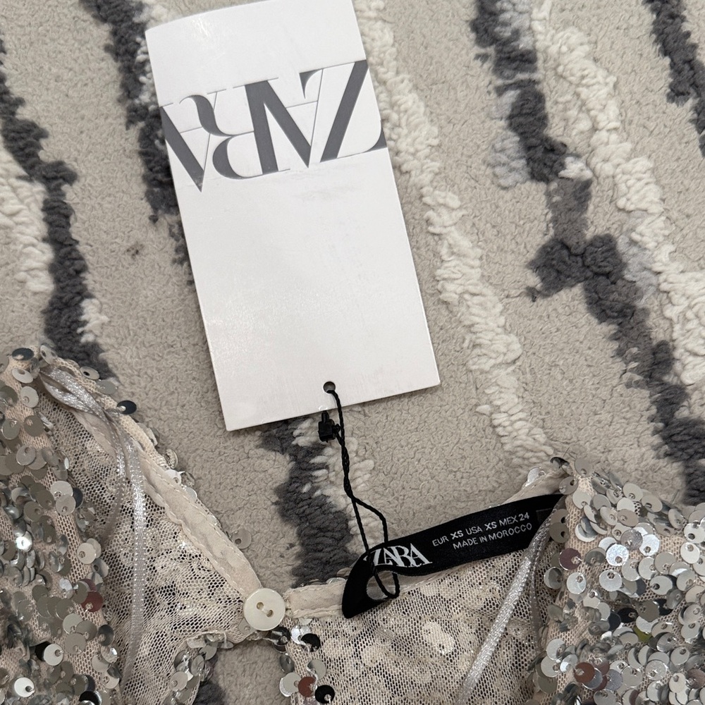 Zara Silver Sequin knotted Jumpsuit Romper - Picture 2 of 8
